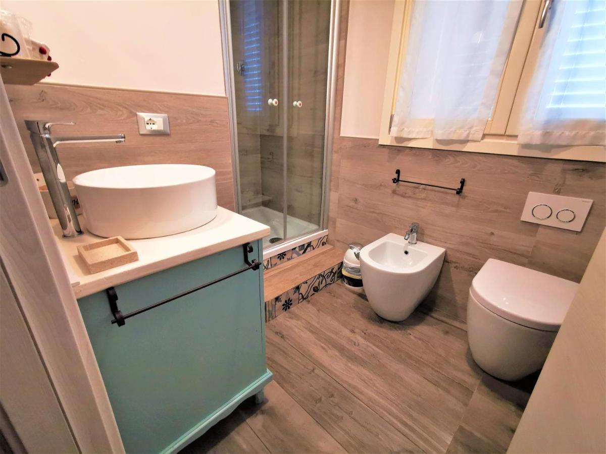 Alcivico3 Bed & Breakfast Civitanova Marche Eksteriør bilde