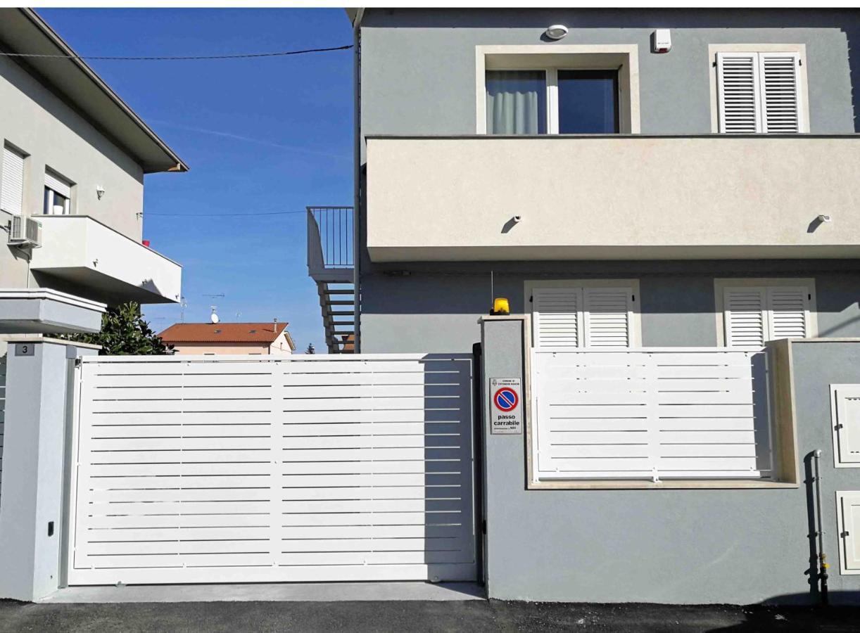 Alcivico3 Bed & Breakfast Civitanova Marche Eksteriør bilde