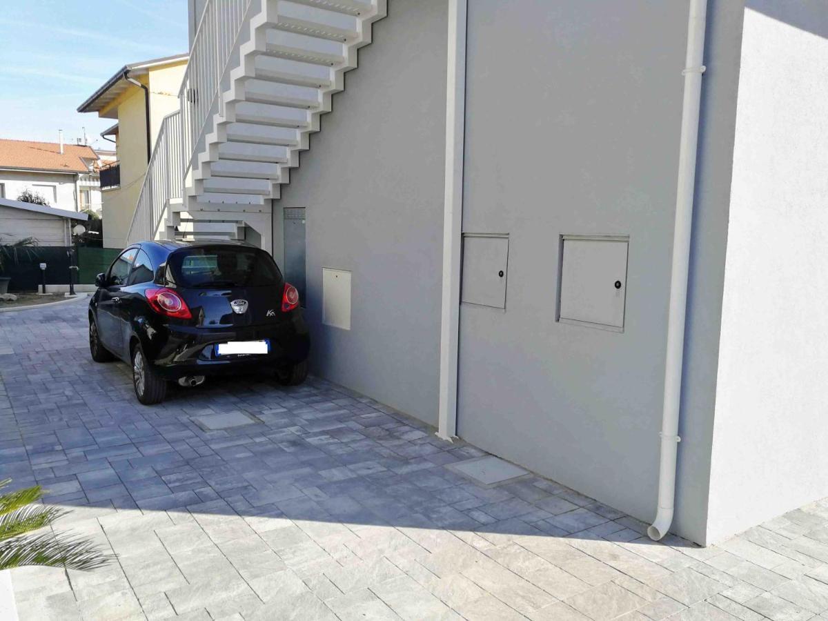 Alcivico3 Bed & Breakfast Civitanova Marche Eksteriør bilde